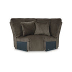 Seccional Reclinable de 6 Piezas Top Tier Marrón con Chaise - 147W x 134D x 41H