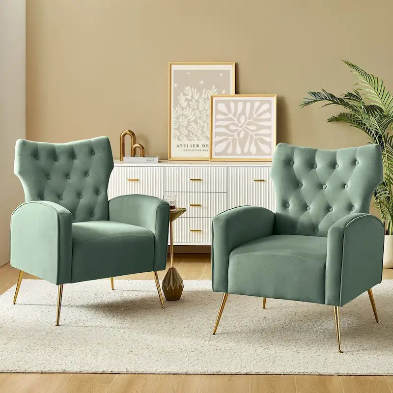Sillón Contemporáneo de Terciopelo con Respaldo Alto, Botones Decorativos y Patas de Metal Doradas Abocinadas