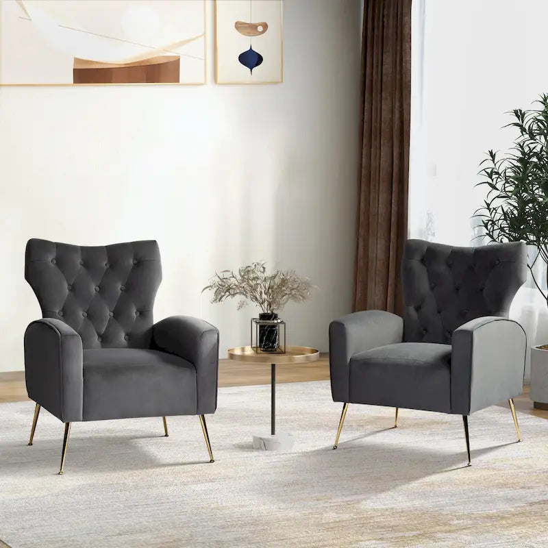 Sillón Contemporáneo de Terciopelo con Respaldo Alto, Botones Decorativos y Patas de Metal Doradas Abocinadas