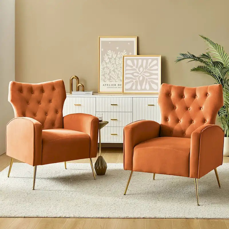 Sillón Contemporáneo de Terciopelo con Respaldo Alto, Botones Decorativos y Patas de Metal Doradas Abocinadas